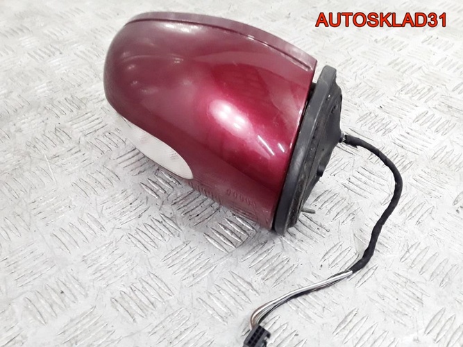 Зеркало правое Mercedes Benz W203 2038106476