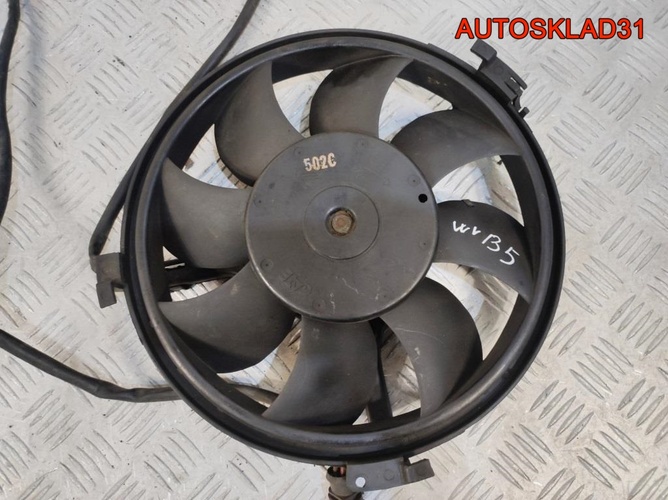 Вентилятор радиатора VW Passat B5 8D0959455R