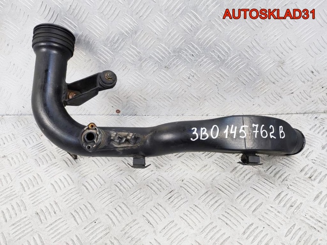 Патрубок интеркулера Audi A4 B6 1.9 AVF 3B0145762B