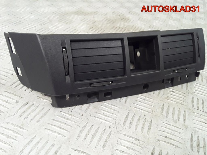 Дефлектор центральный Opel Meriva A 464652911