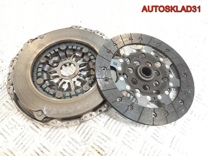 Комплект сцепления Renault Megane 3 F9Q 8201046214