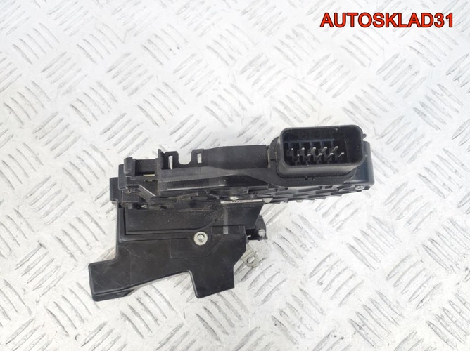 Замок двери передней правой Ford Focus 2 4894643