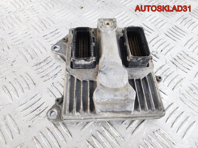 Блок эбу Opel Vectra C 2,2 Z22YH 55558714 Бензин