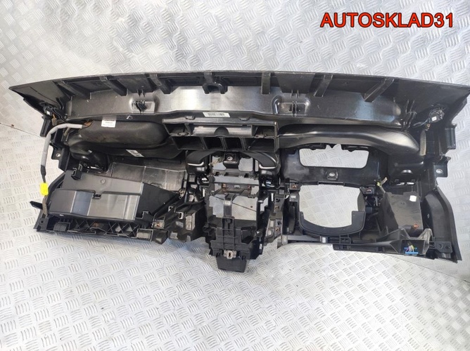 Торпедо Opel Astra J 13301067