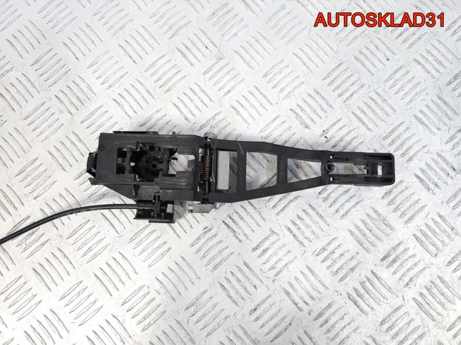 Кронштейн ручки двери Ford Focus 2 3M51R224A37BF