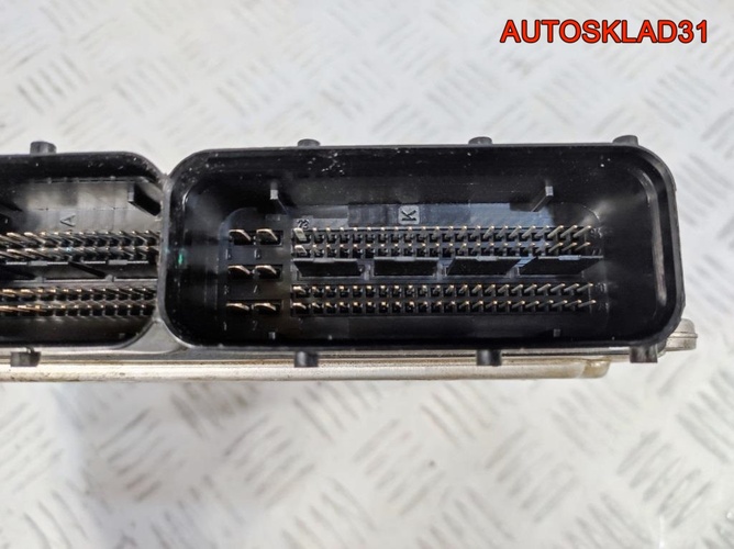 Блок ЭБУ Volkswagen Passat B6 2,0 03L907309 Дизель