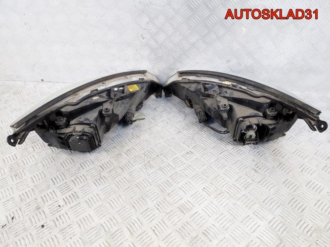 Фара левая правая Ford Focus 1 1M5113005 Дорест