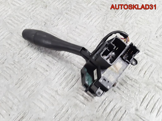 Переключатель поворотов Mitsubishi Carisma DA MR914087