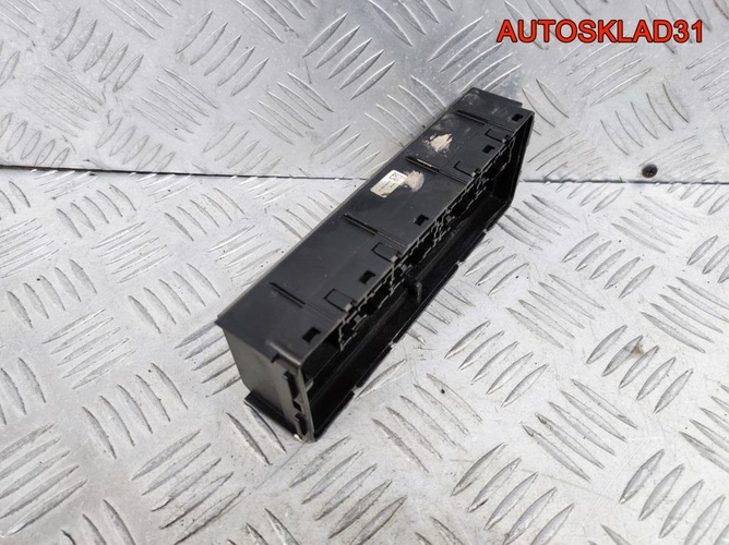 Блок климат контроля Opel Astra J 13581132