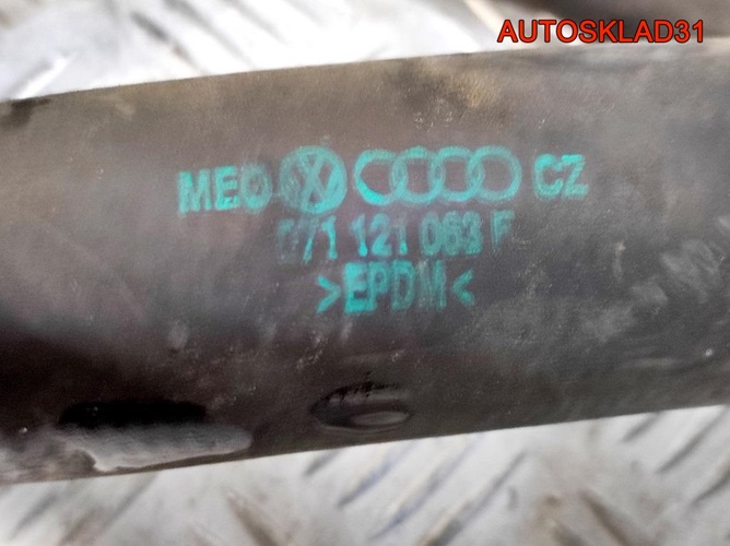 Бачок расширительный VW Passat B5 AZX 3B0121403B