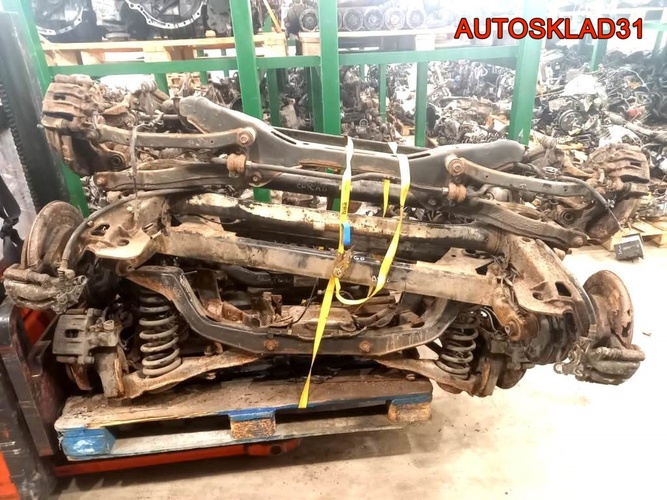 Балка задняя в сборе Toyota Aygo 421100H010