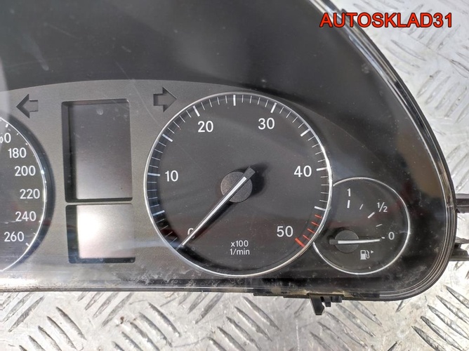 Панель приборов Mercedes Benz W203 A2035409547