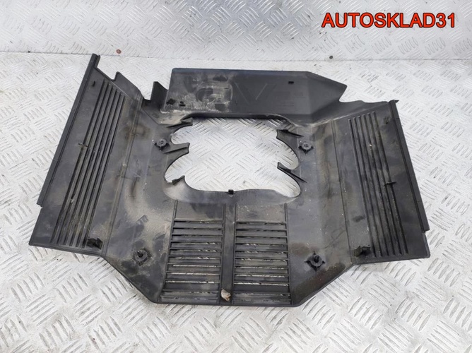 Накладка декоративная Audi A4 B5 078103935F