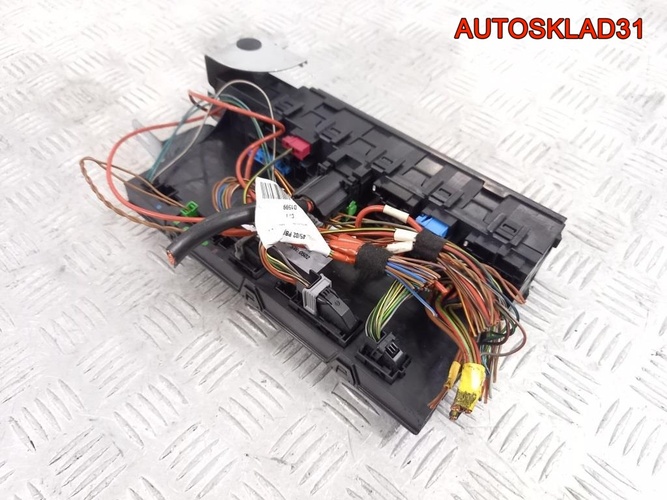 Блок предохранителей Mercedes Benz W211 A2115451901