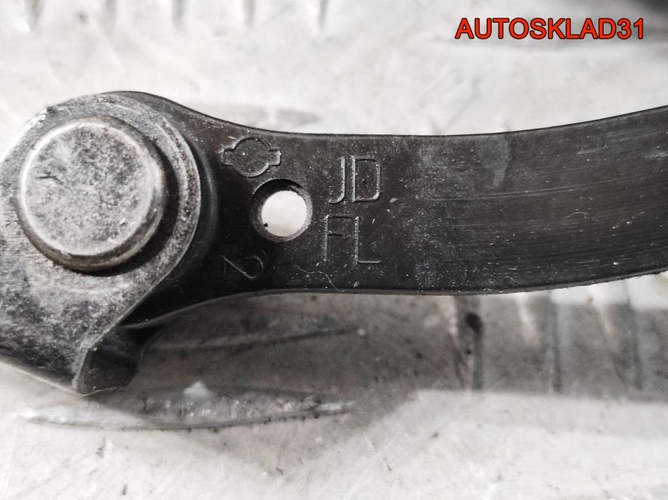 Ограничитель двери Nissan Qashqai 80430JD000