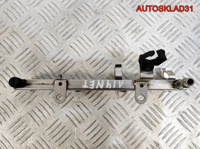 Рейка топливная Opel Astra J 1,4 A14NET 55565971