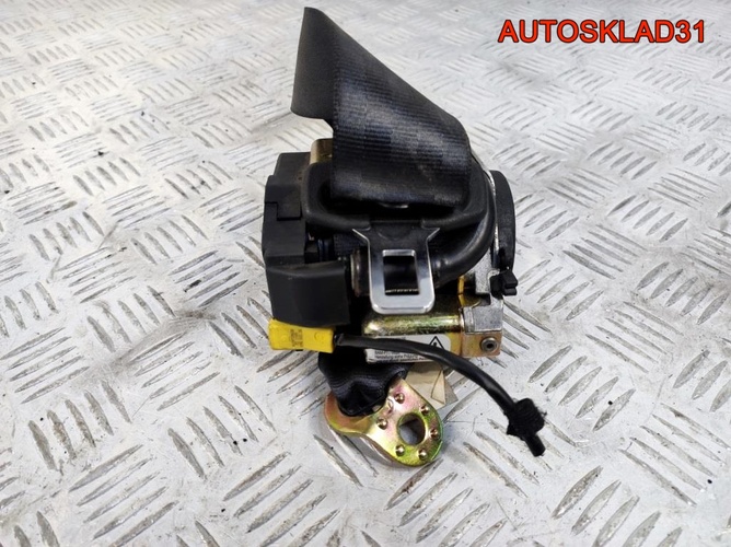 Ремень безопасности Audi A4 B6 8H0857805 Cabrio