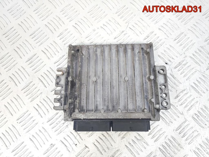 Блок ЭБУ Renault Scenic 1,6 K4M 8200214973 Бензин