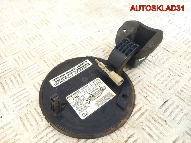 Лючок бензобака Opel Vectra C 0182898