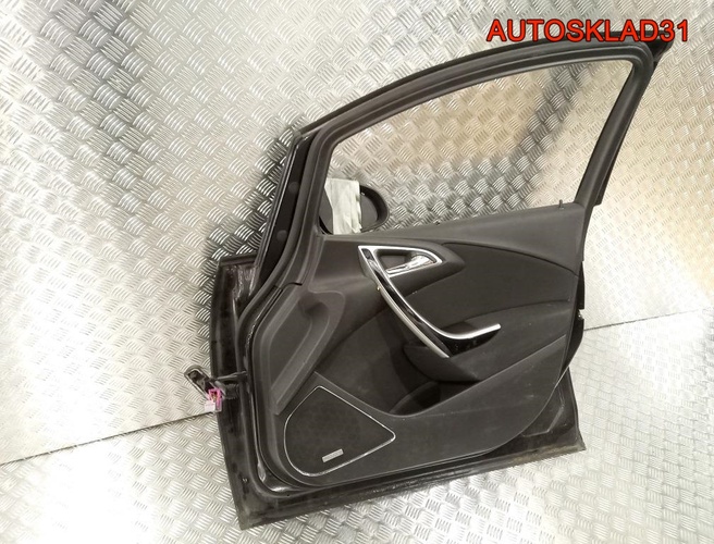 Дверь передняя правая Opel Astra J 13285607