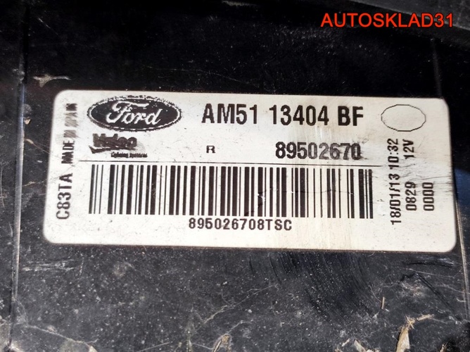 Фонарь задний правый Ford C-Max AM5113404BF
