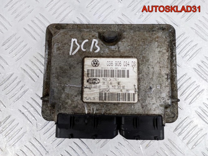 Блок ЭБУ Volkswagen Golf 4 BCB 036906034DS Бензин