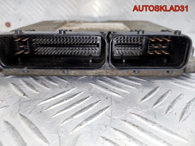 Блок ЭБУ Volkswagen Golf 4 BCB 036906034DS Бензин