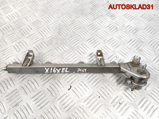 Рейка топливная Opel Astra G 1,6 X16XEL Рестайлинг