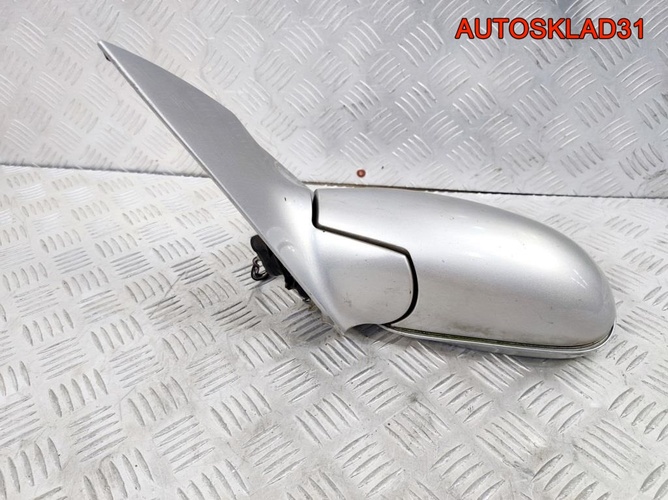 Зеркало левое Mercedes Benz C208 CLK A2088100176