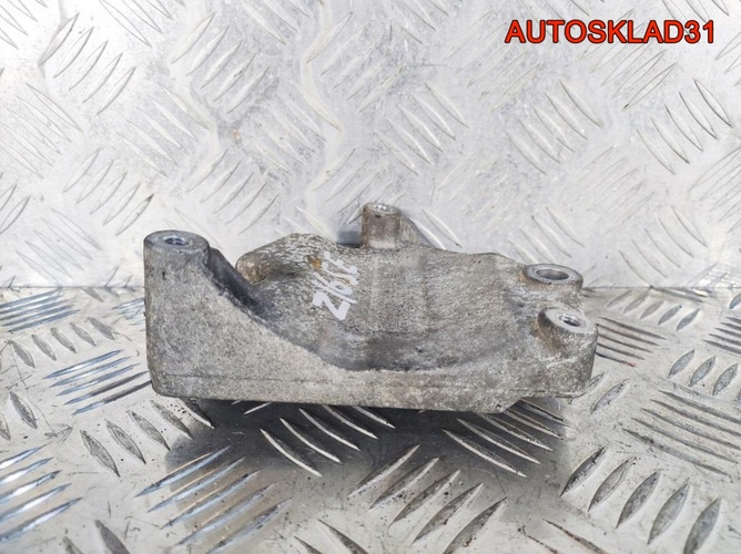 Кронштейн кондиционера Opel Astra G 90529603
