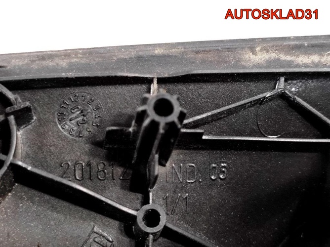 Зеркало правое Renault Laguna 2 7701049059