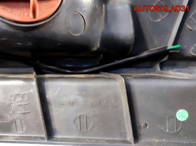 Фонарь задний правый Kia Ceed 924041H300
