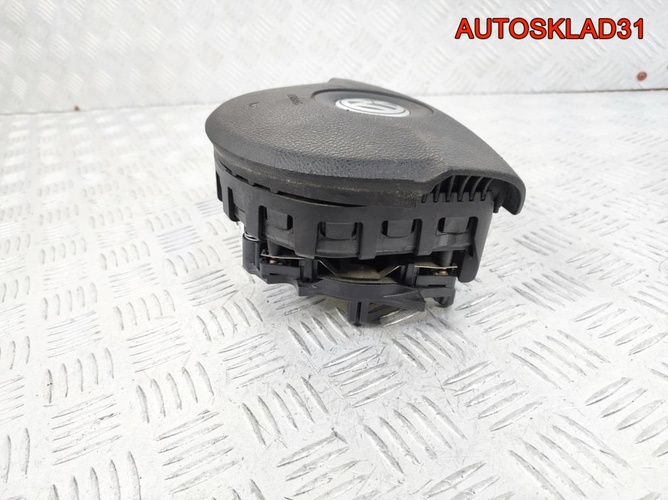 Подушка безопасности в руль VW Passat B6 3C0880201