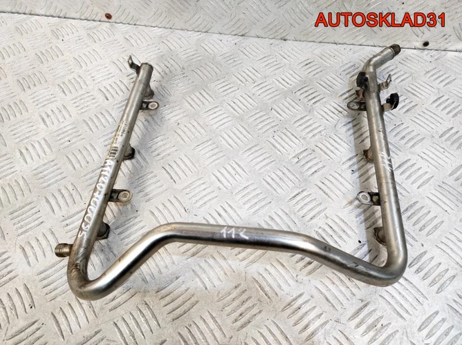 Рейка топливная Mercedes W210 3,2 M112 A1120700095