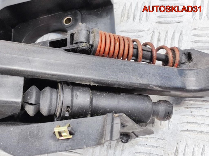 Блок педалей Mercedes Benz W203 A2032900419