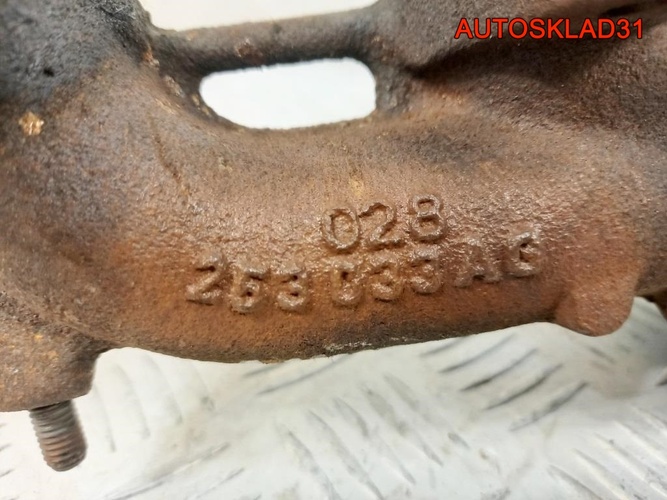 Коллектор выпускной Audi A4 B6 1.9 AWX 028253033AG