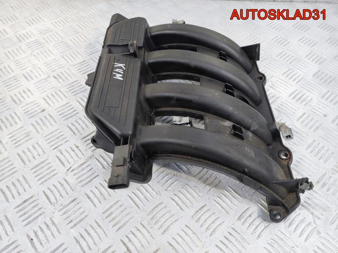 Коллектор впускной Renault Loga 1,6 K4M 8200020647