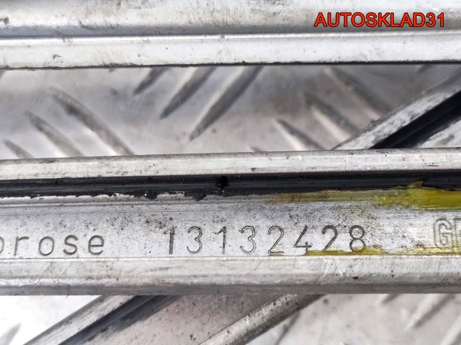 Стеклоподъемник передней левой двери Opel Zafira B