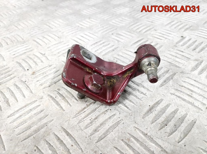 Петля двери задней правой нижняя Mercedes W203