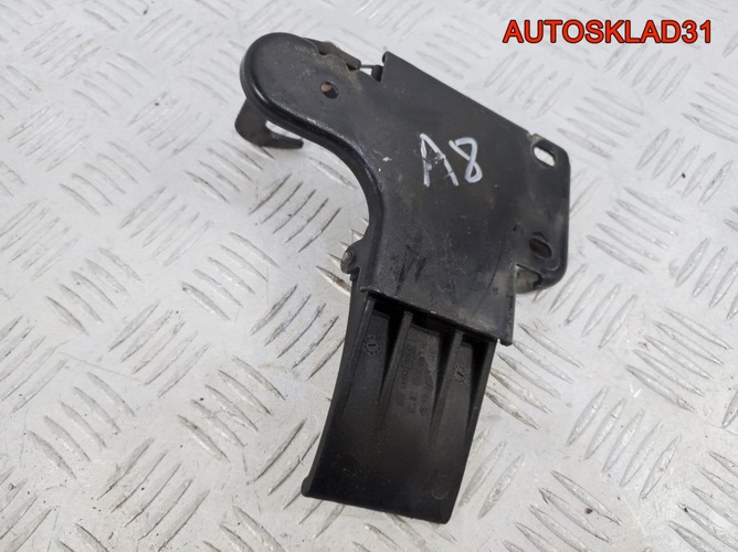 Крючок капота Audi A8 D3 4E0823485B