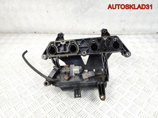 Коллектор впускной Ford Fiesta 1,3 A9A 2S6U9424CB