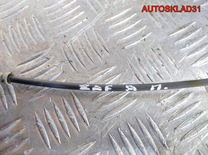 Трос открывания передней двери Opel Zafira A 7002346