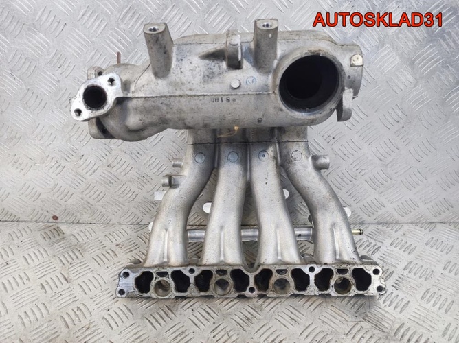 Коллектор впускной Mitsubishi Carisma DA MR507324
