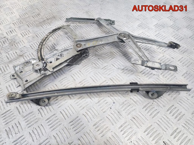 Стеклоподъемник перед правый Opel Astra H 13100418