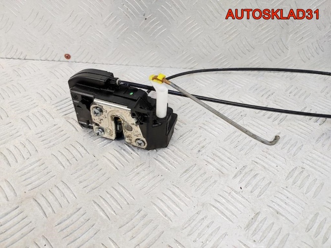 Замок двери передней левой Nissan Note E11