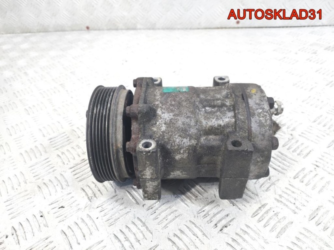 Компрессор кондиционера Volvo V40 F9Q 8200040681