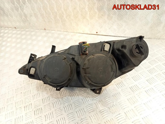 Фара правая Peugeot 307 9641615280