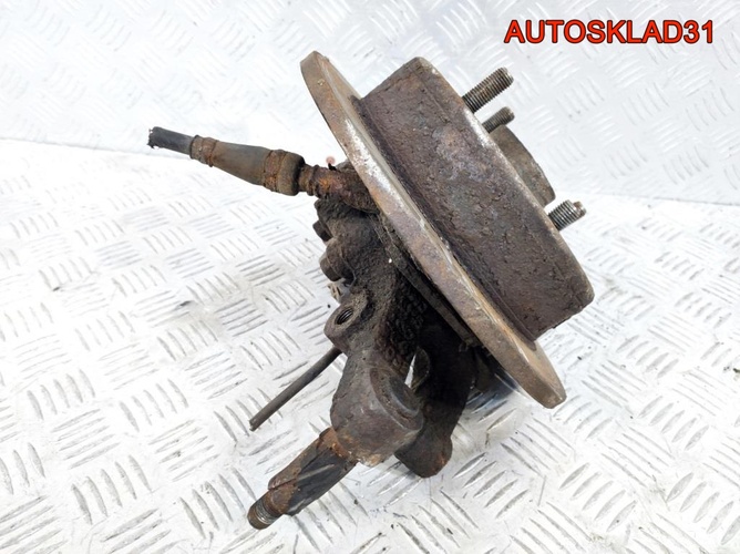 Кулак поворотный задний левый Daewoo Nubira