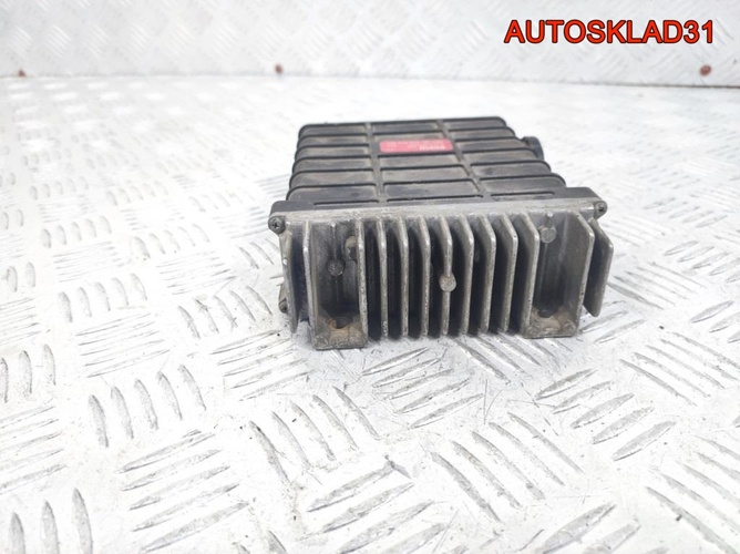 Блок ЭБУ Vоlkswagеn Golf 2 052905367 Бензин