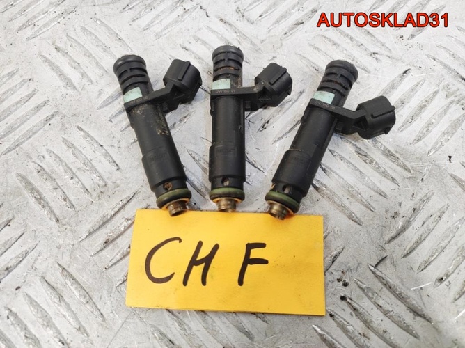 Форсунка топливная Skoda Fabia 1,2 CHF 03D9060316